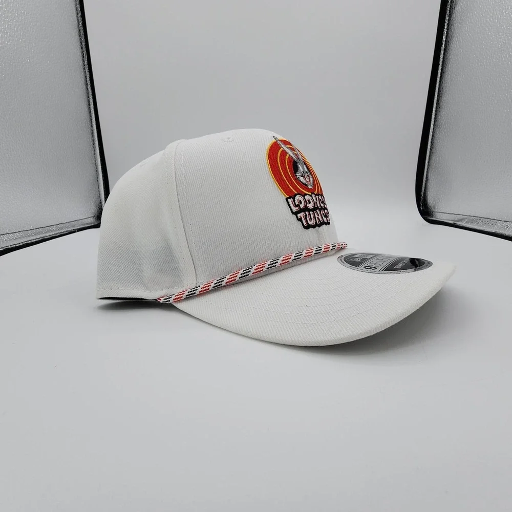 Bugs Bunny Looney‎ Tunes Hat New Era 9Seventy Stretch Snap Back Cap White NEW